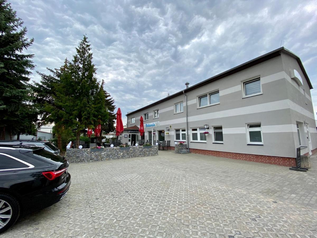Pension Florion Bernburg Ngoại thất bức ảnh